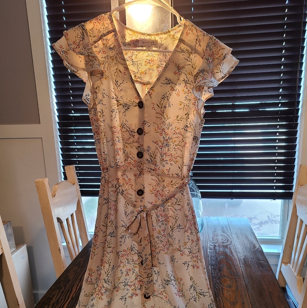 Beige floral v-neck dress